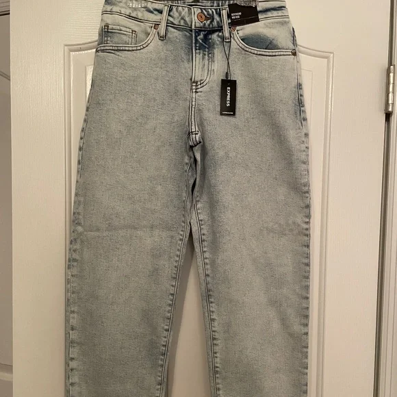 Express Mid Rise Boyfriend Jeans